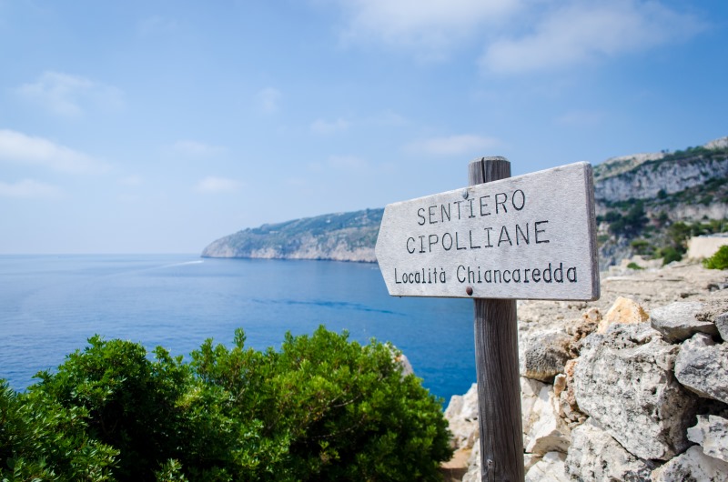 Trekking nel Capo di Leuca: Il Sentiero delle Cipolliane